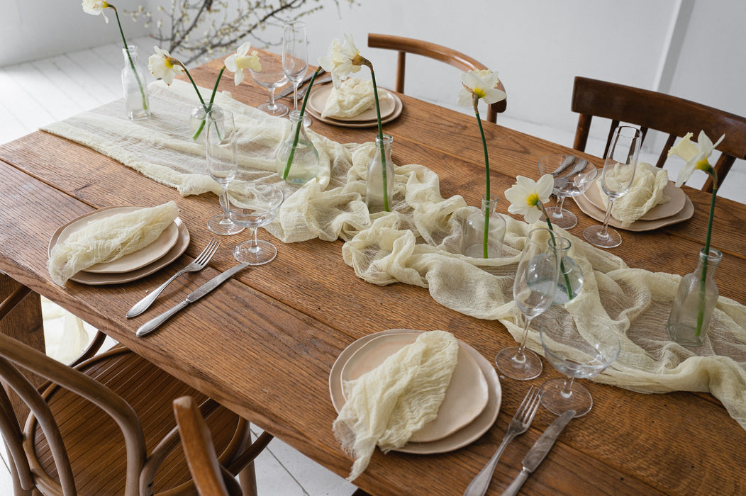 Gauze Table runner - Faded Lemon